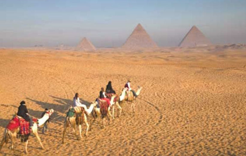 Tour to Giza Pyramids and the Sphinx